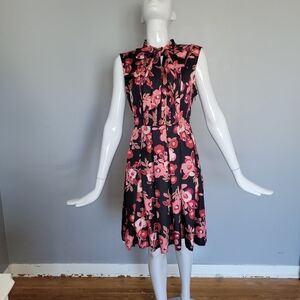 Kate Spade Shadow Buds Pleated Dress, VGUC, Size 8